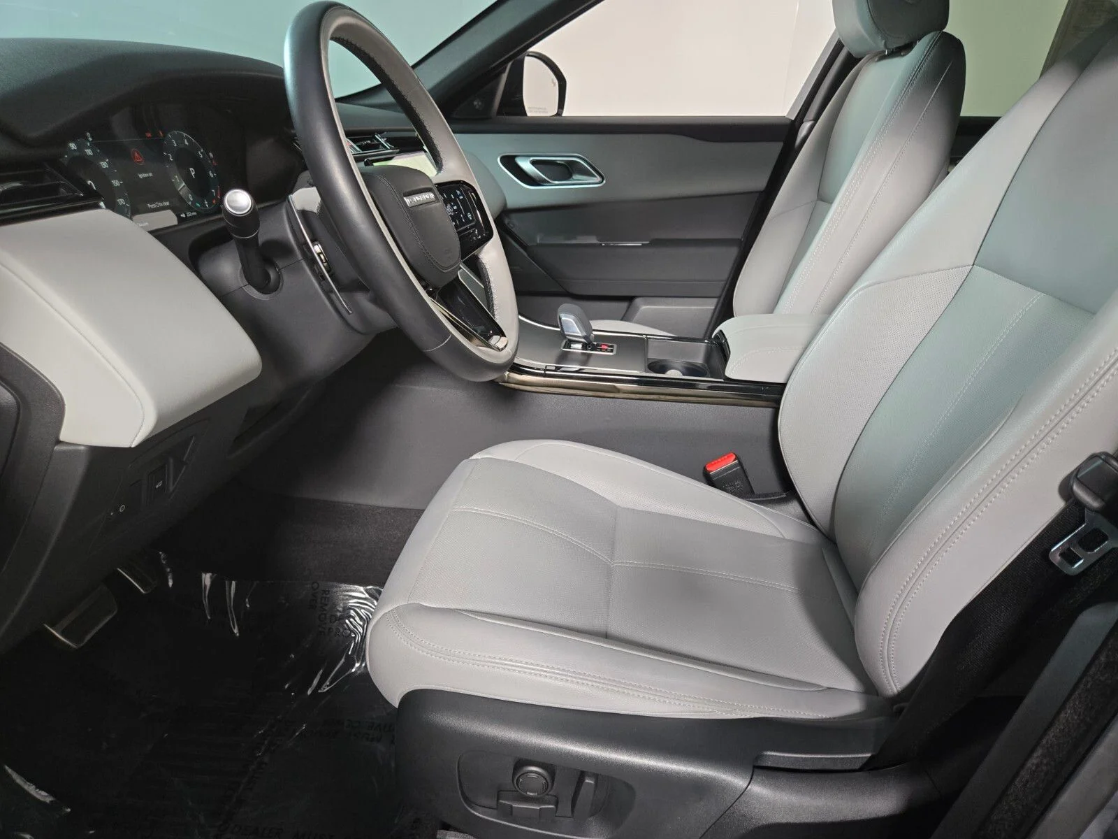 2024 Land Rover Range Rover Velar Dynamic SE - Photo 11