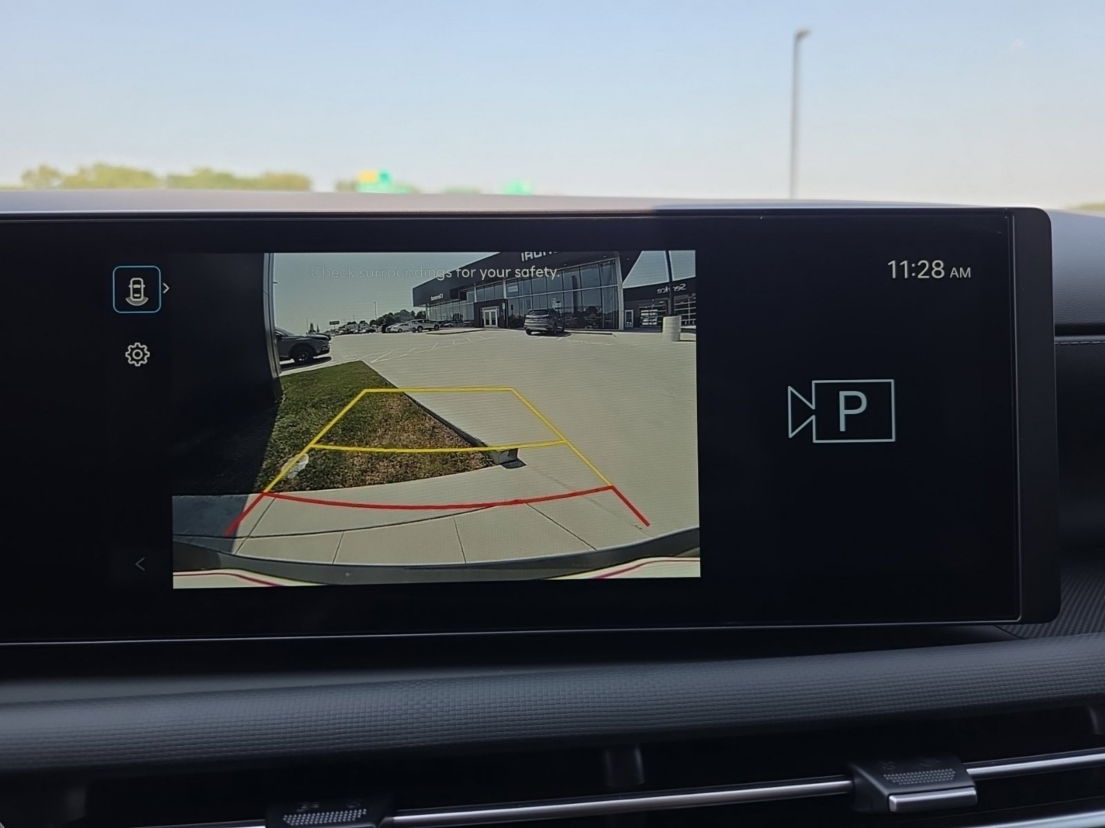2025 Hyundai Tucson SEL - Photo 17