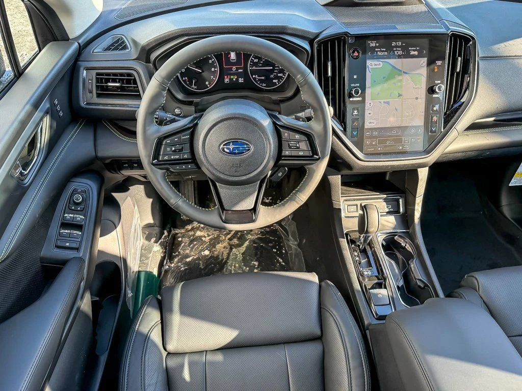 Used 2026 Silver Subaru Onyx Edition Touring image 13