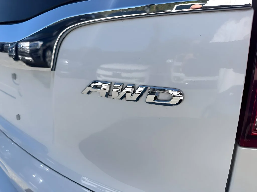 Used 2016 White Honda LX image 27