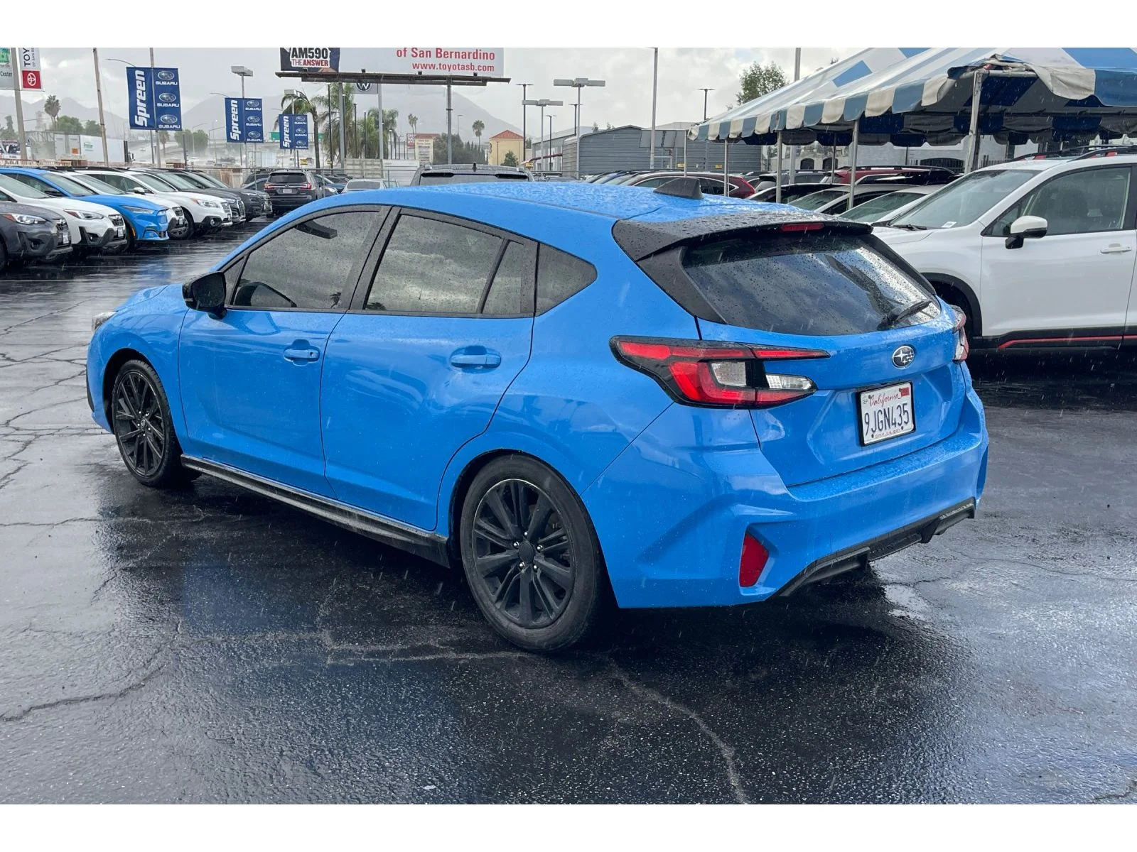 Used 2024 OASIS BLUE PEARL Subaru RS image 3