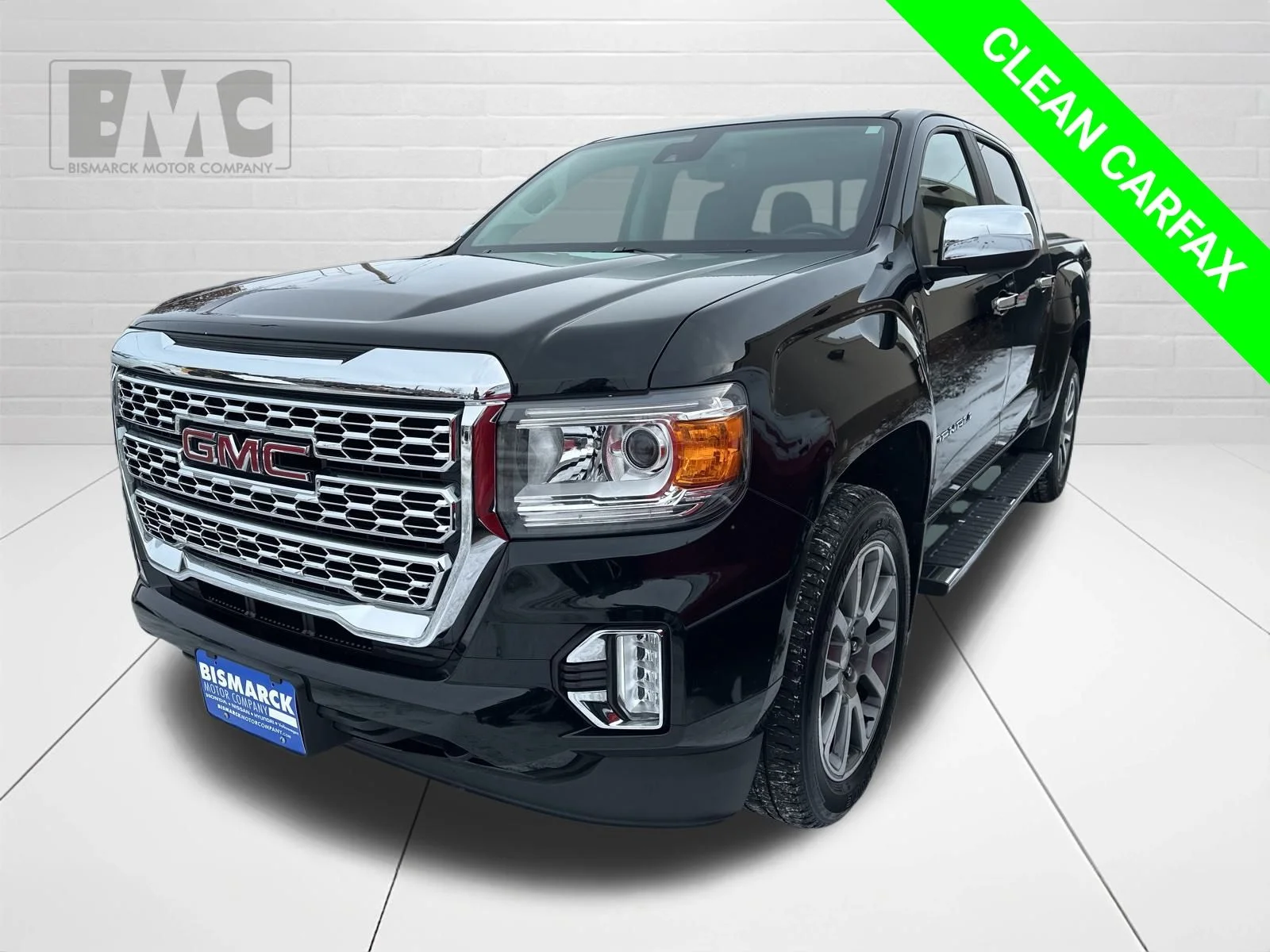 2022 GMC Canyon Denali 4WD Crew Cab Short Box's photo