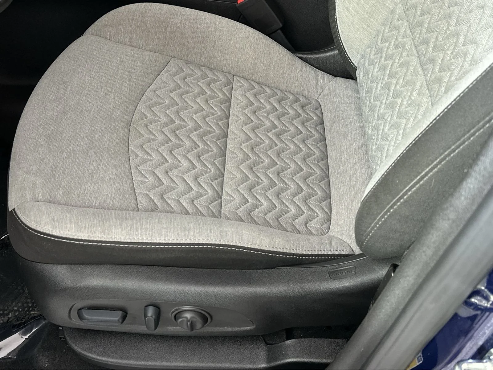 Used 2023 Blue Chevrolet LT image 12
