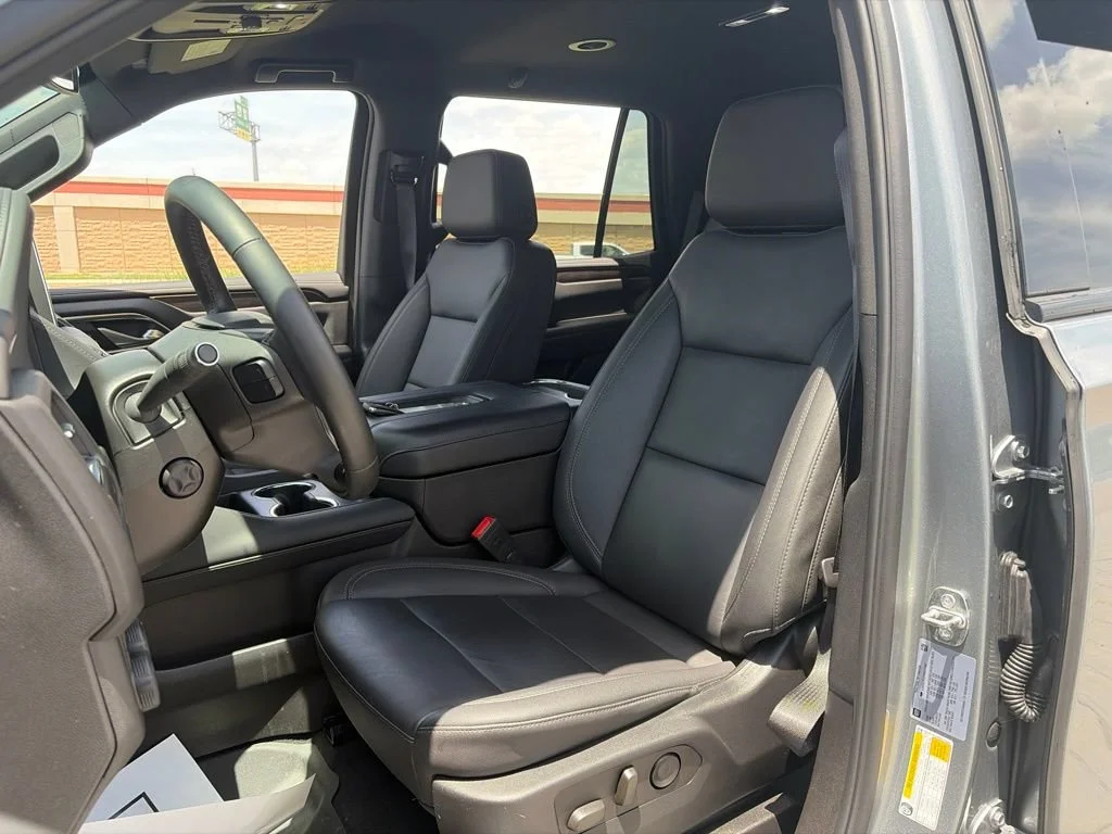Used 2024 Sterling Gray Metallic Chevrolet Z71 image 17