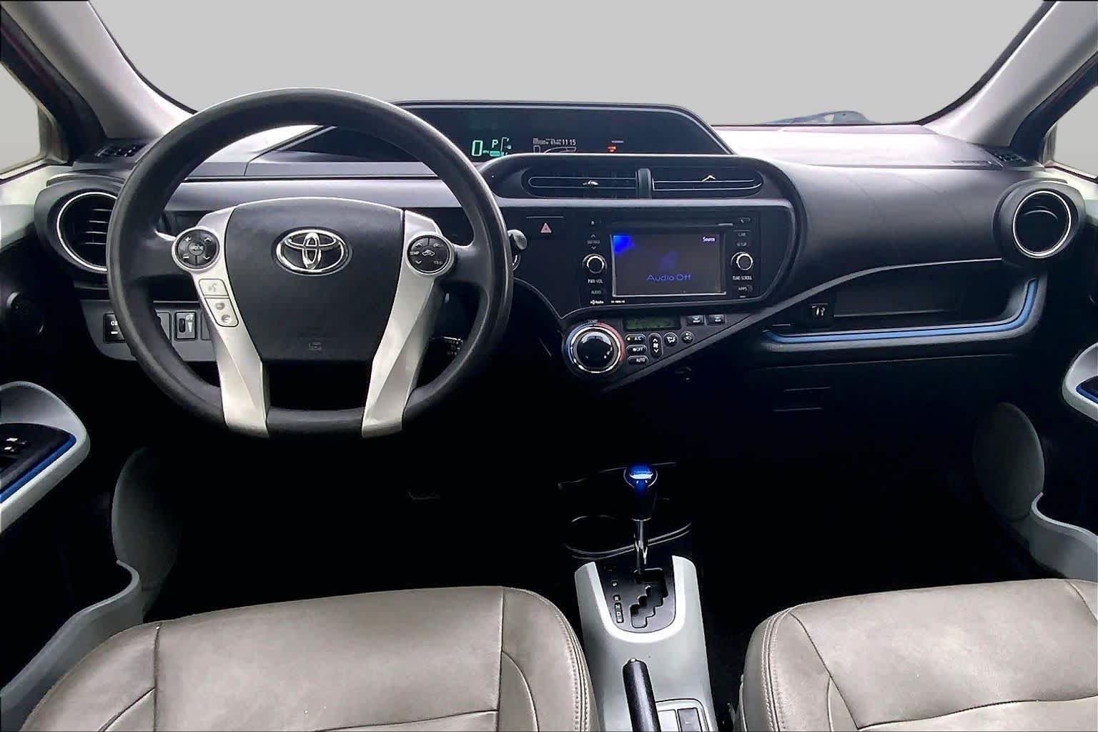 Used 2013 Absolutely Red Toyota Three image 15