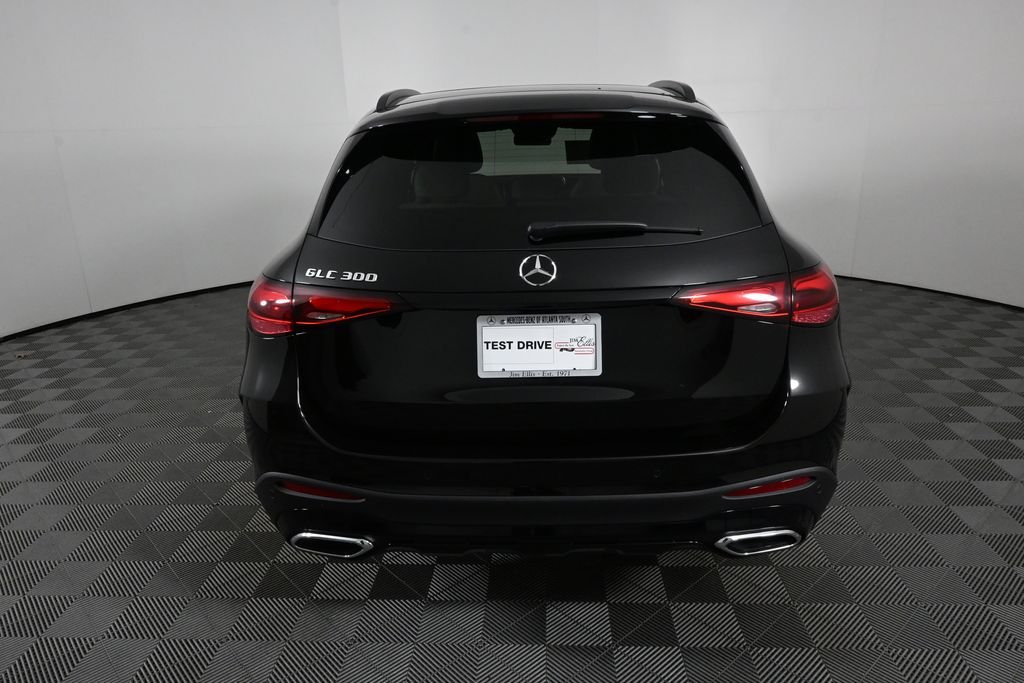 New 2026 Obsidian Black Metallic Mercedes-Benz GLC 300 image 28