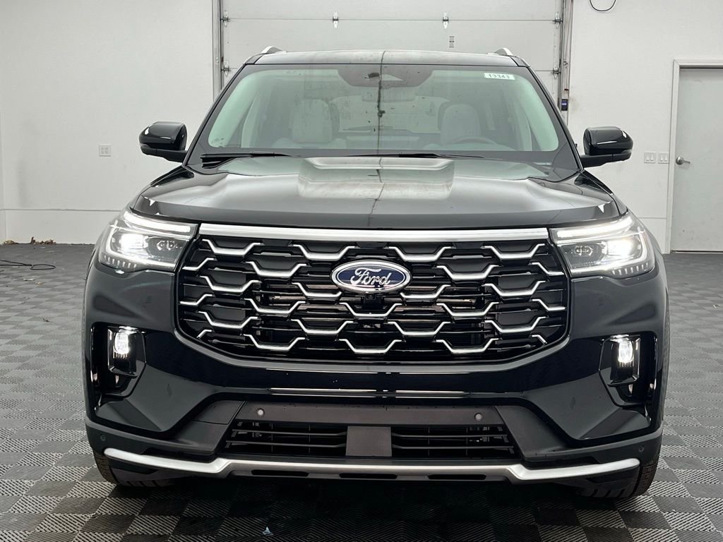 New 2026 Black Ford Platinum image 17