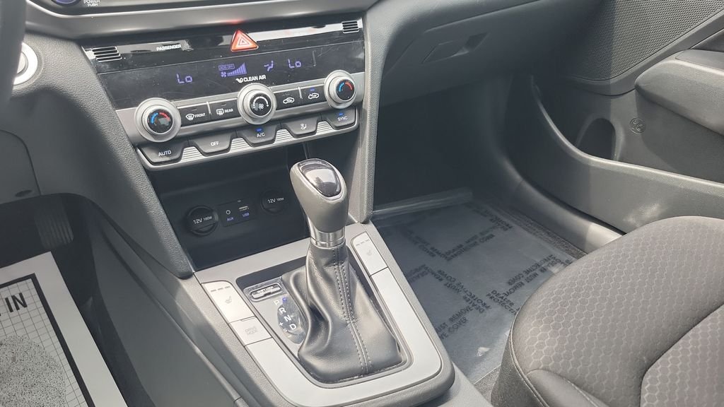 2020 Hyundai Elantra Value Edition - Photo 15