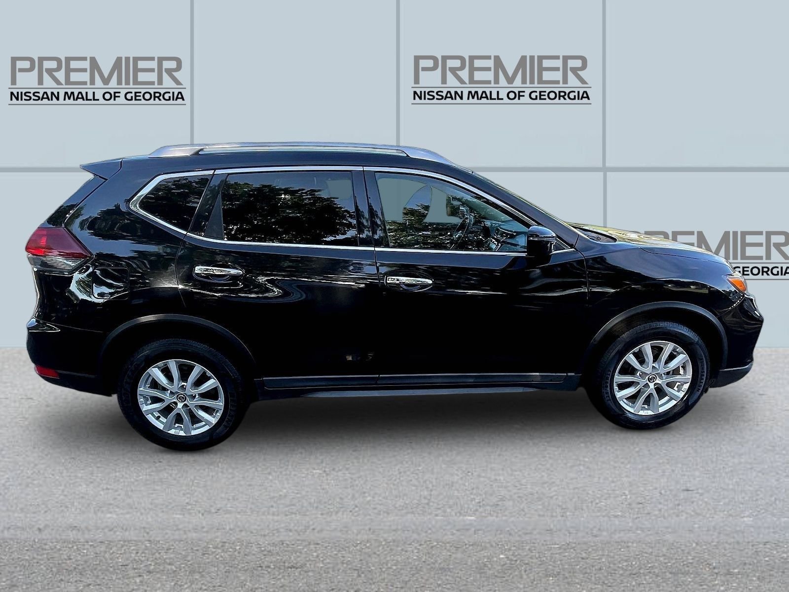 Used 2020 Black Nissan SV image 8