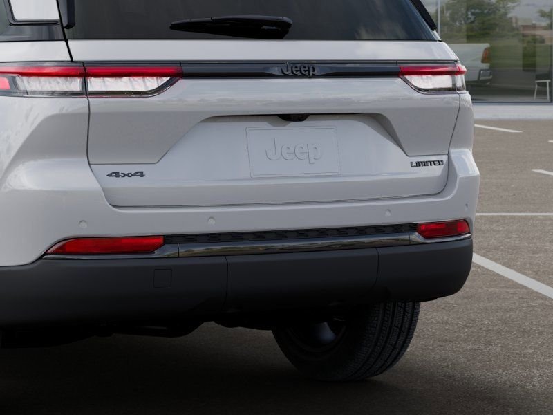 New 2025 Bright White Clear-Coat Exterior Paint Jeep Limited image 13