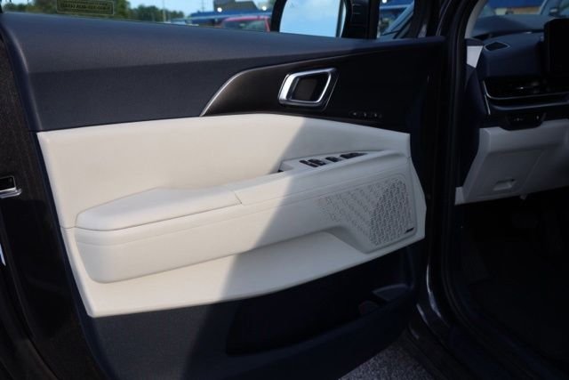 Used 2025 Panthera Metal Kia SX Prestige image 22