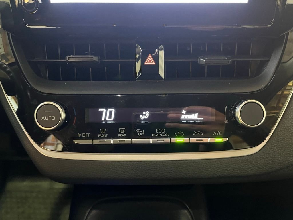 2024 Toyota Corolla LE - Photo 16