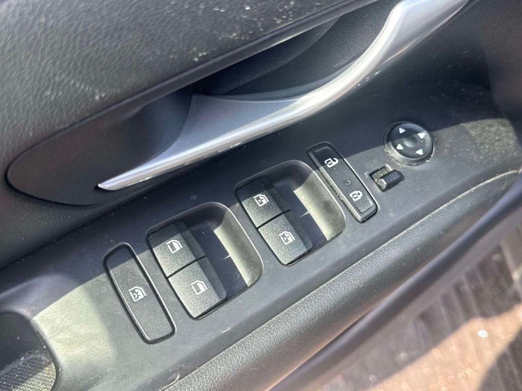 Used 2022 Gray Hyundai SEL image 15