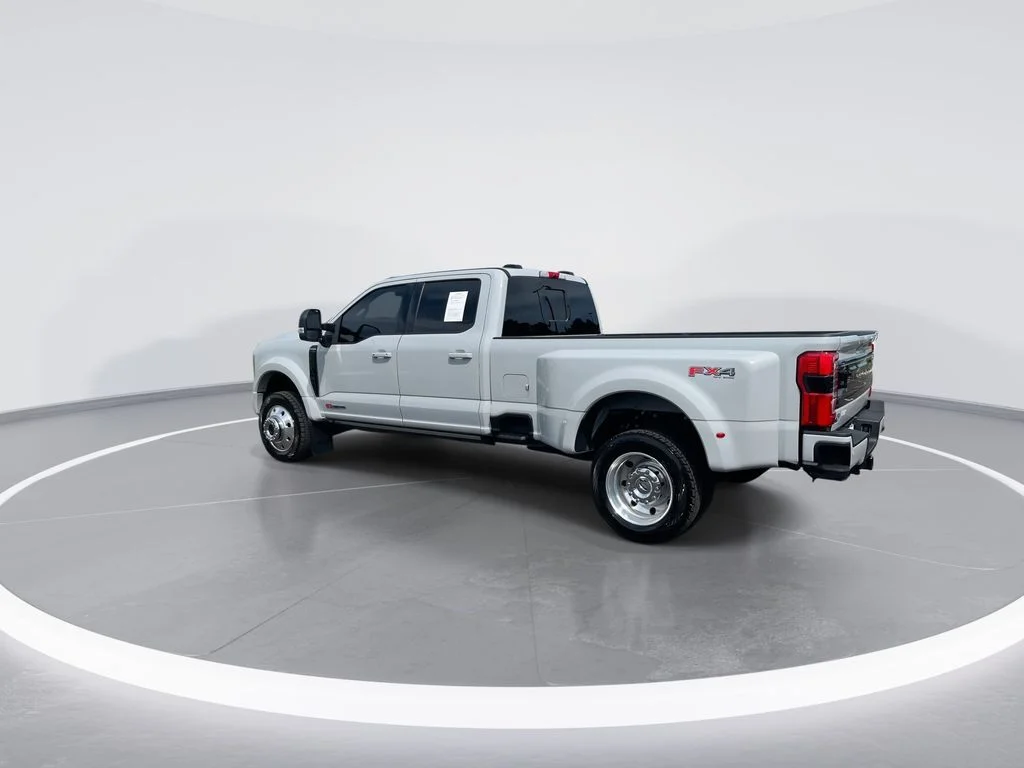 Used 2025 White Ford Platinum image 6