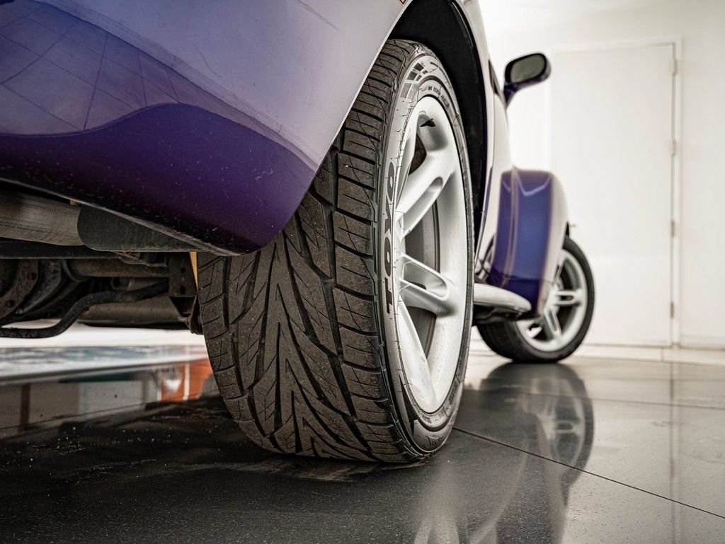 Used 2004 Ultra Violet Metallic Chevrolet  image 45