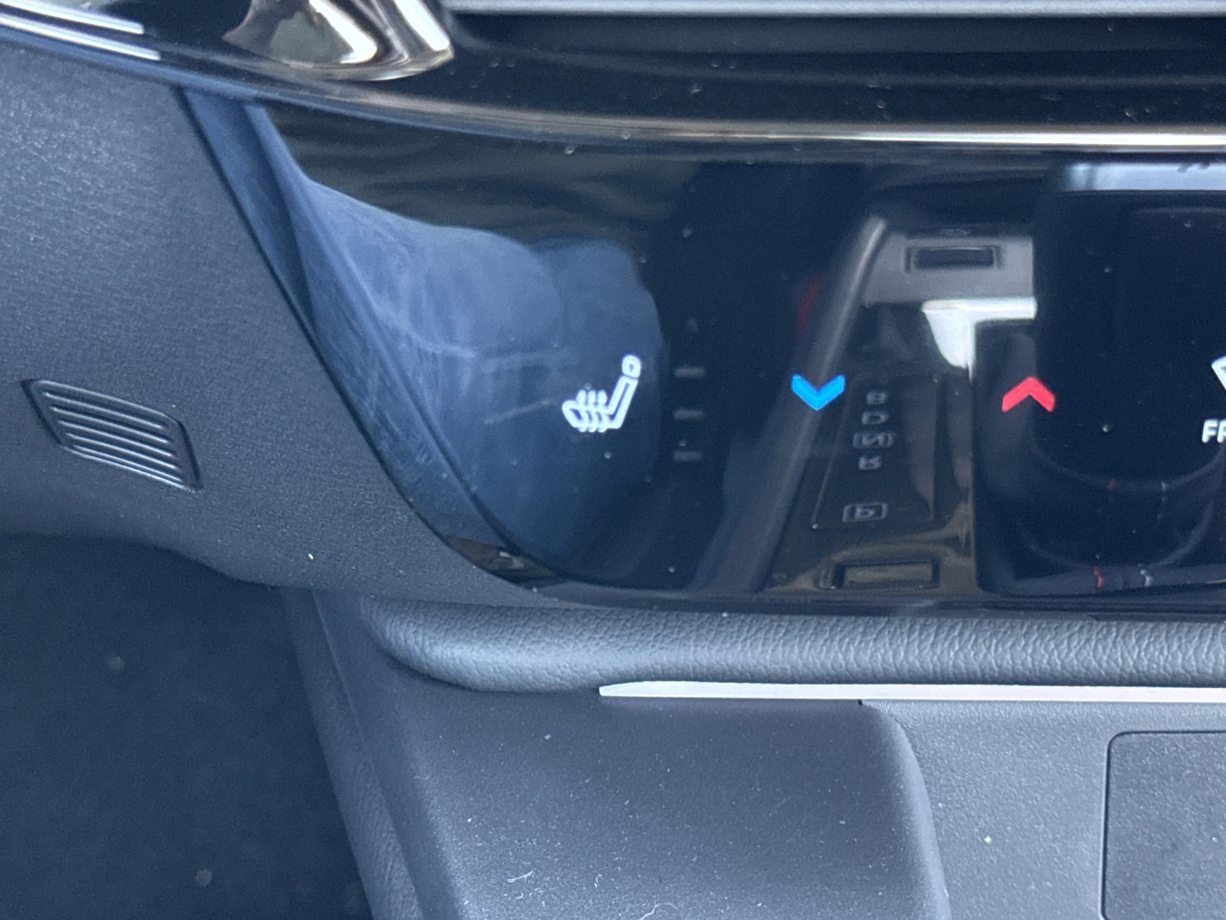 New 2026 Bluestone Pearl/Super Black Nissan SR image 15