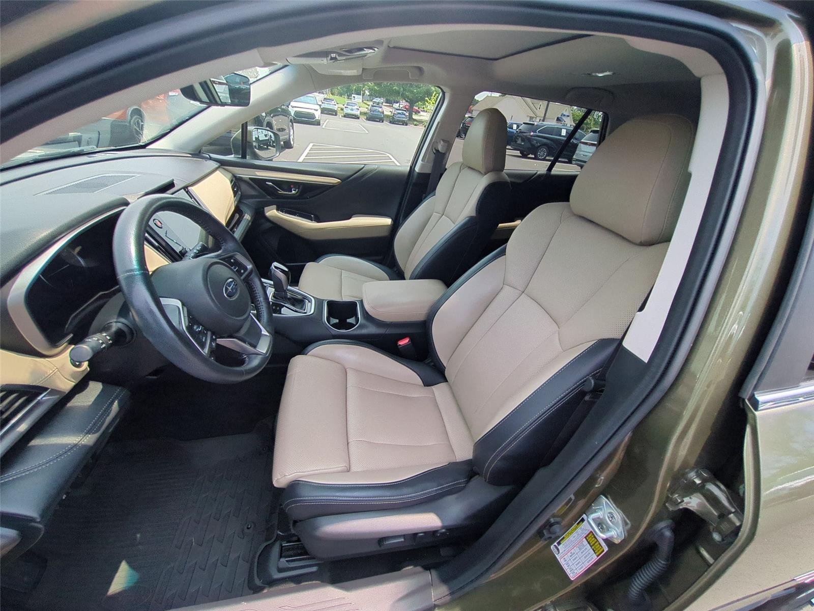 Used 2022 Autumn Green Metallic Subaru Limited image 18