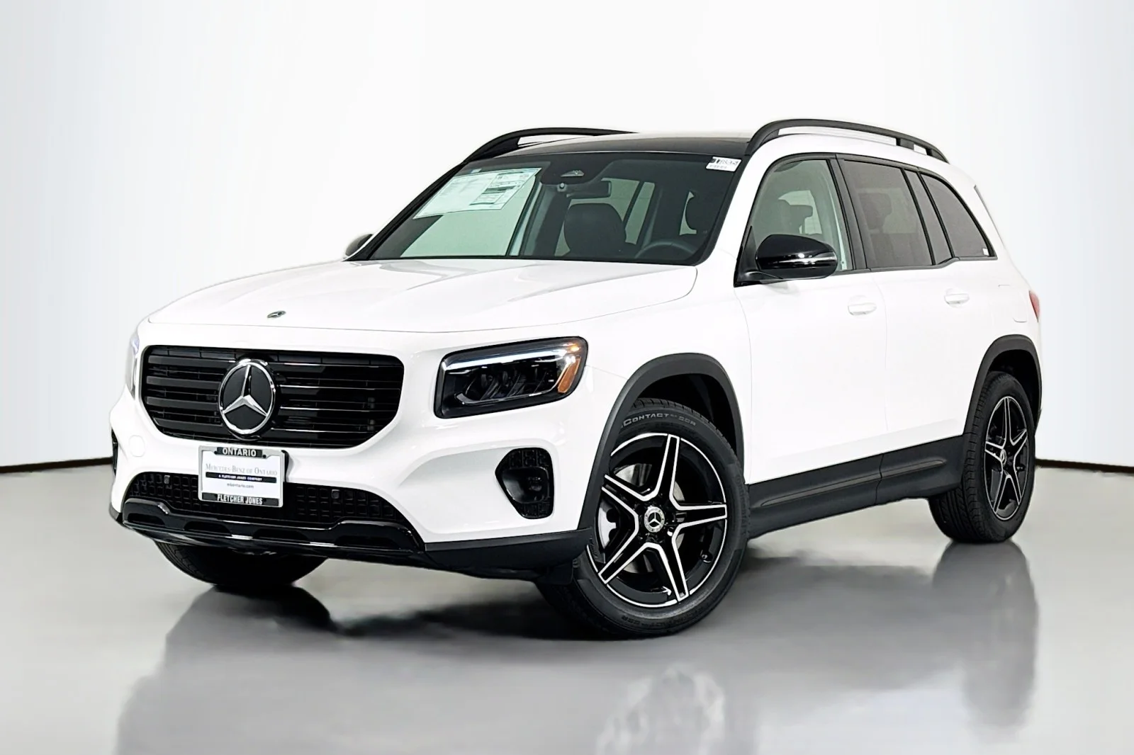 2026 Mercedes-Benz GLB GLB 250's photo