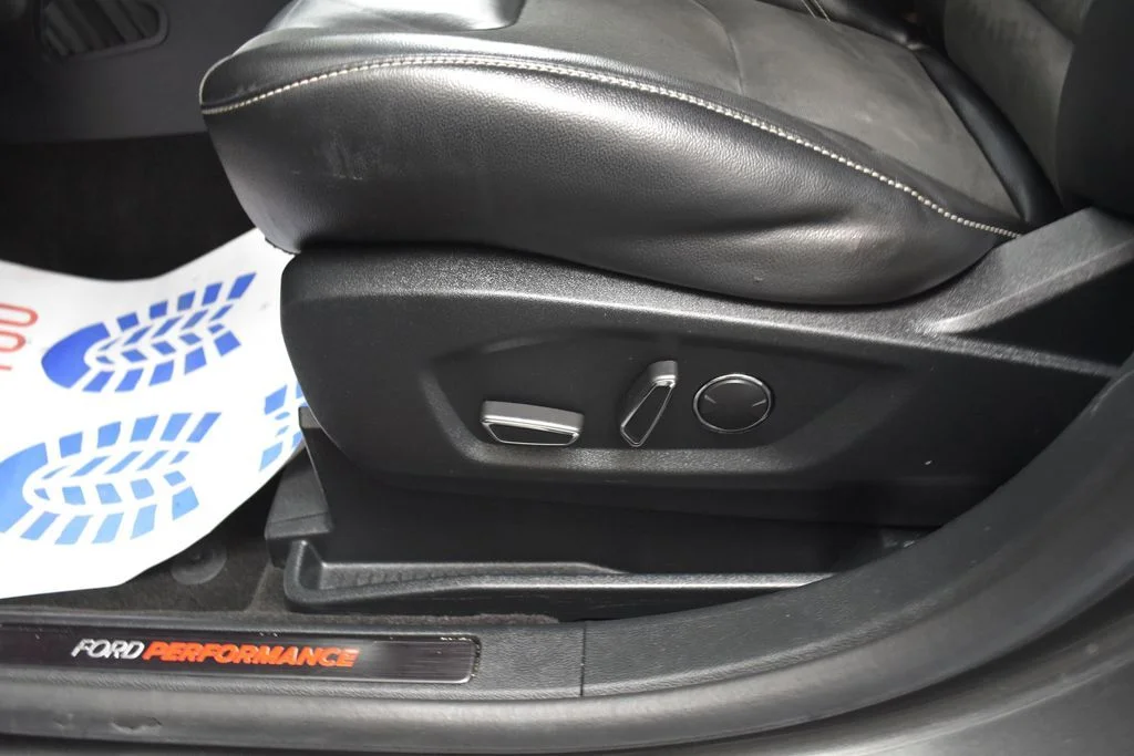 Used 2019 Magnetic Ford ST image 16