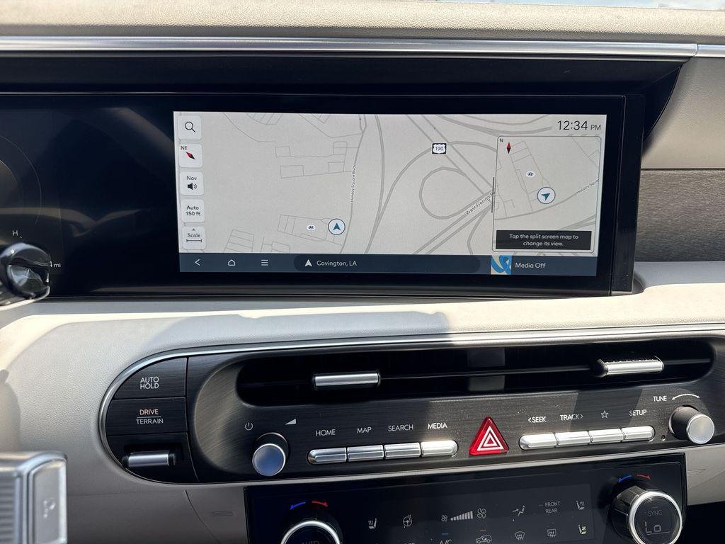 New 2026 Silver Metallic Hyundai Limited AWD image 20