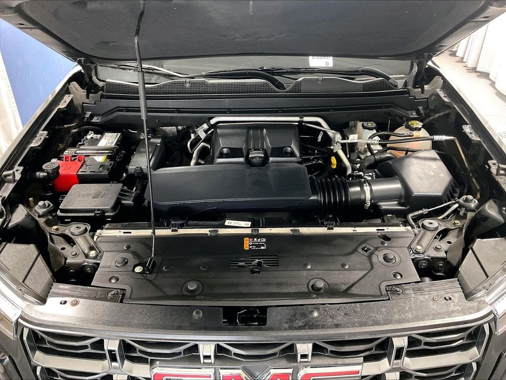 Used 2024 Black GMC AT4 image 30