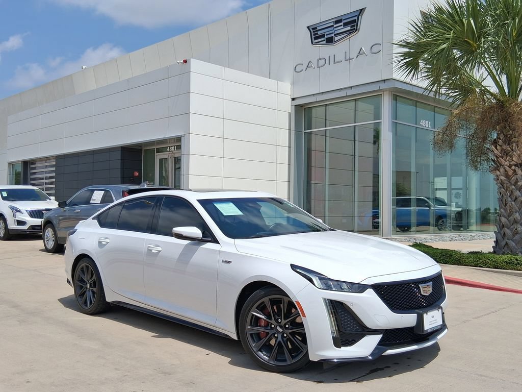 Used 2024 Summit White Cadillac V-Series image 1
