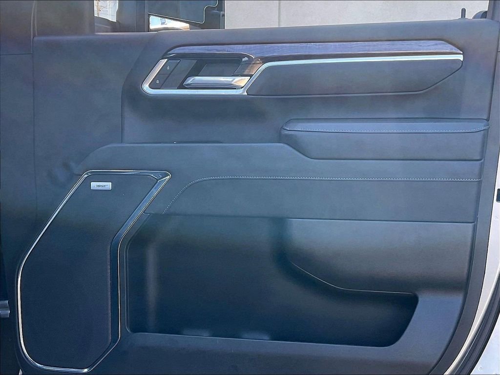 Used 2025 Gray Chevrolet LTZ image 12