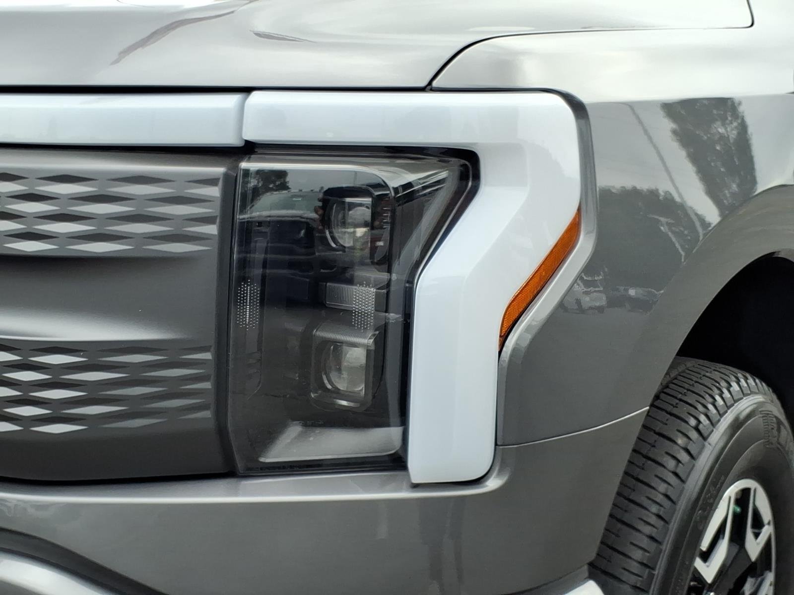 Used 2023 Carbonized Gray Metallic Ford XLT image 16