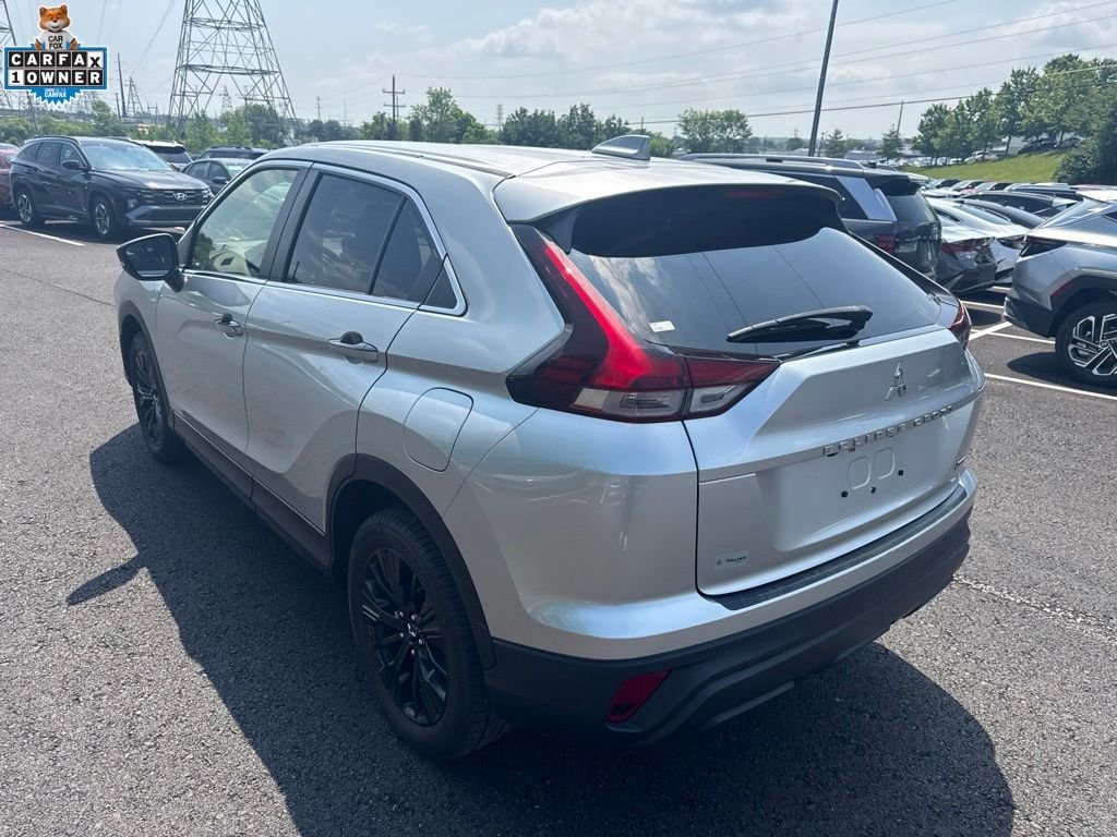 Used 2022 Silver Mitsubishi LE image 6