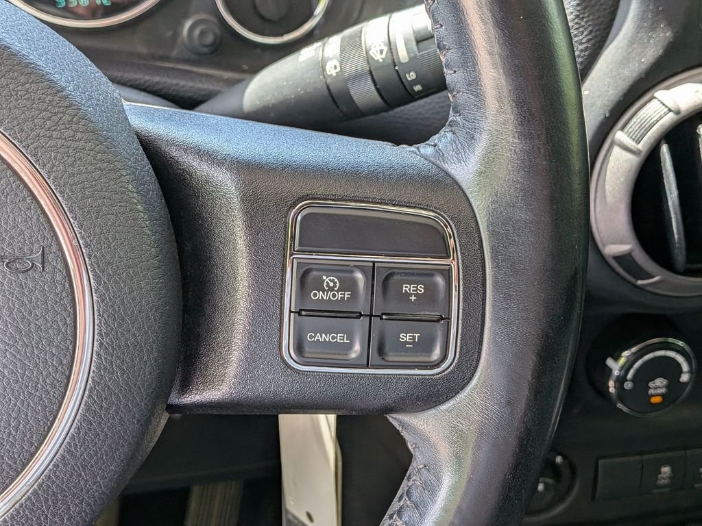 Used 2016 White Jeep Unlimited Sport image 18