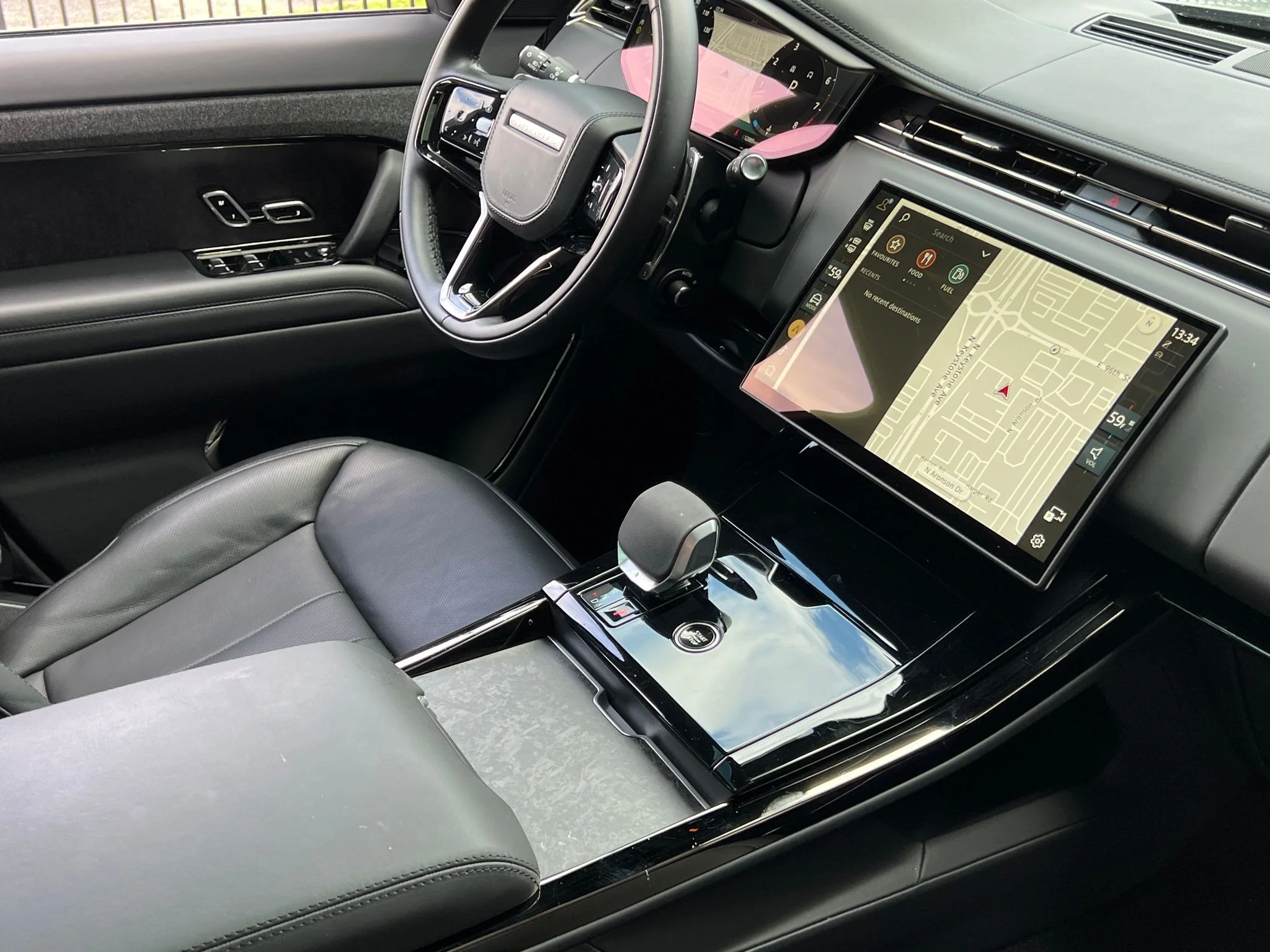 Used 2025 Gray Land Rover Autobiography image 35