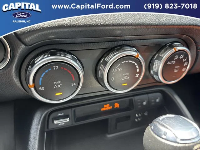 Used 2023 Gray Mazda Grand Touring image 27