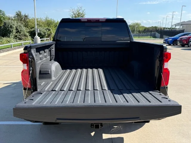 Used 2024 Black Chevrolet High Country image 27