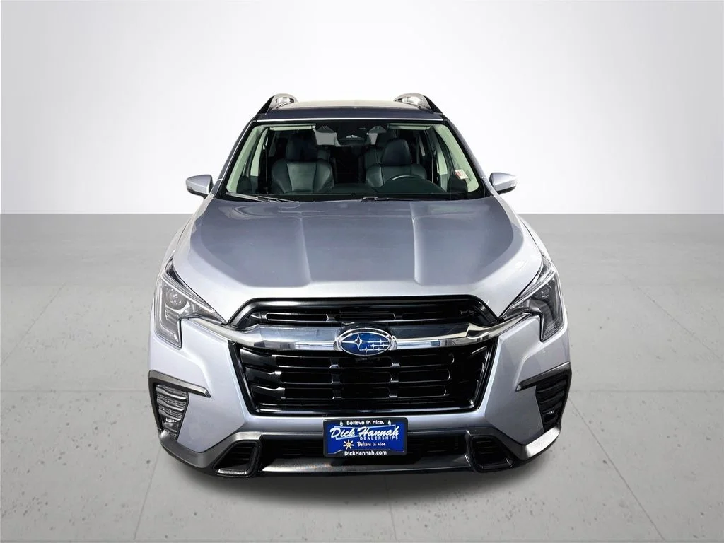 Used 2023 Silver Subaru Limited image 3