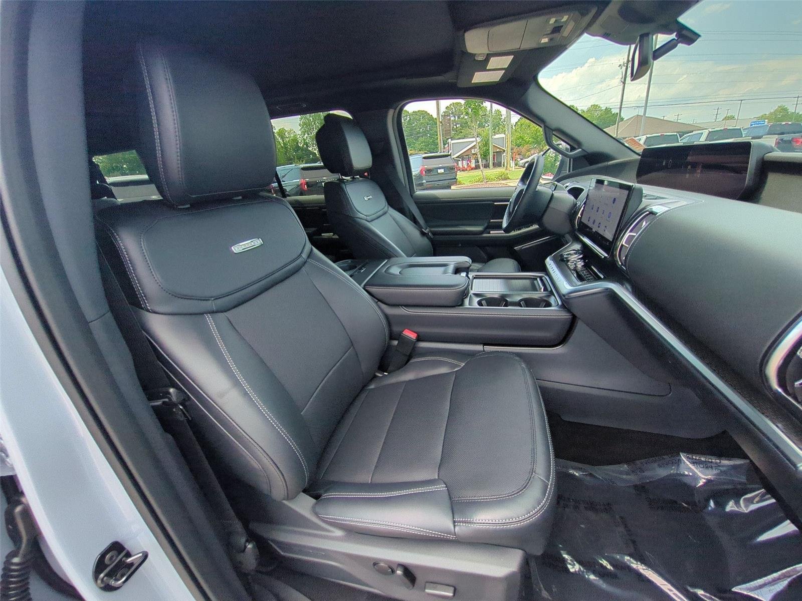 New 2026 Glacier Gray Metallic Tri-Coat Ford MAX Platinum® image 41