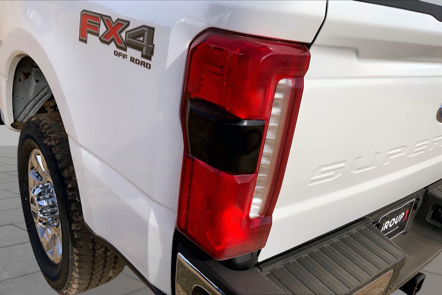 New 2026 Star White Metallic Tri-Coat Ford F-250® Lariat® image 14