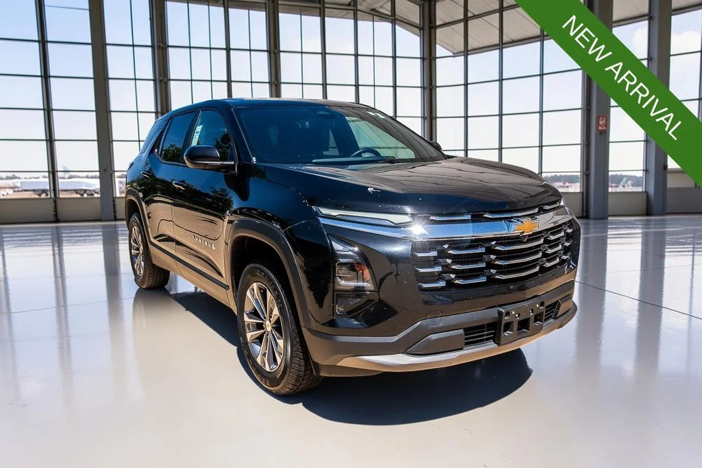 Used 2025 Black Chevrolet LT image 39