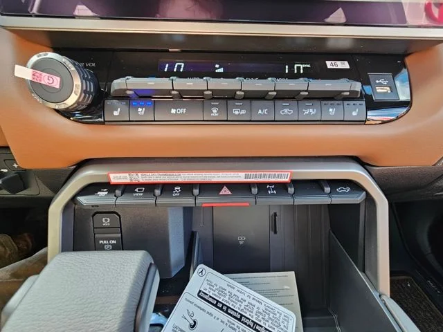 2026 Toyota Tundra 1794 Edition - Photo 13