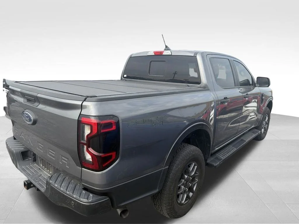 Used 2024 Gray Ford XLT image 28