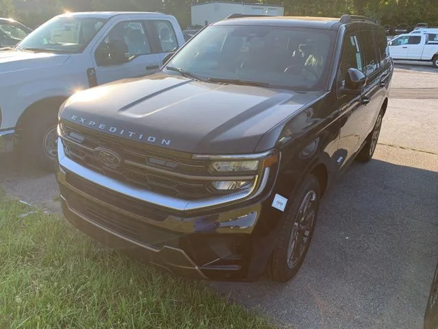 New 2026 Black Ford King Ranch image 4