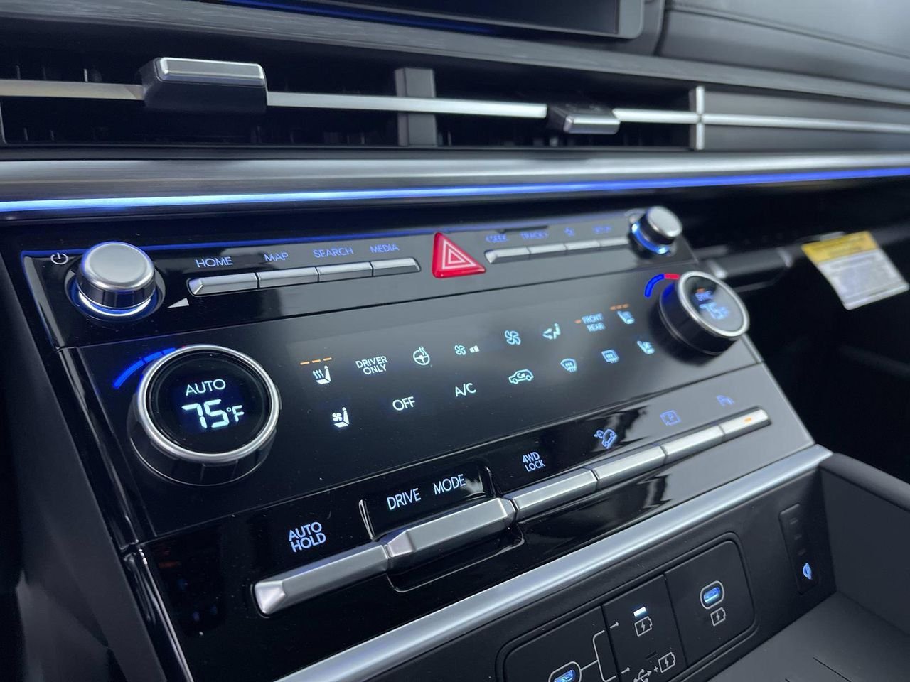 New 2026 Ecotronic Gray Hyundai Limited image 22