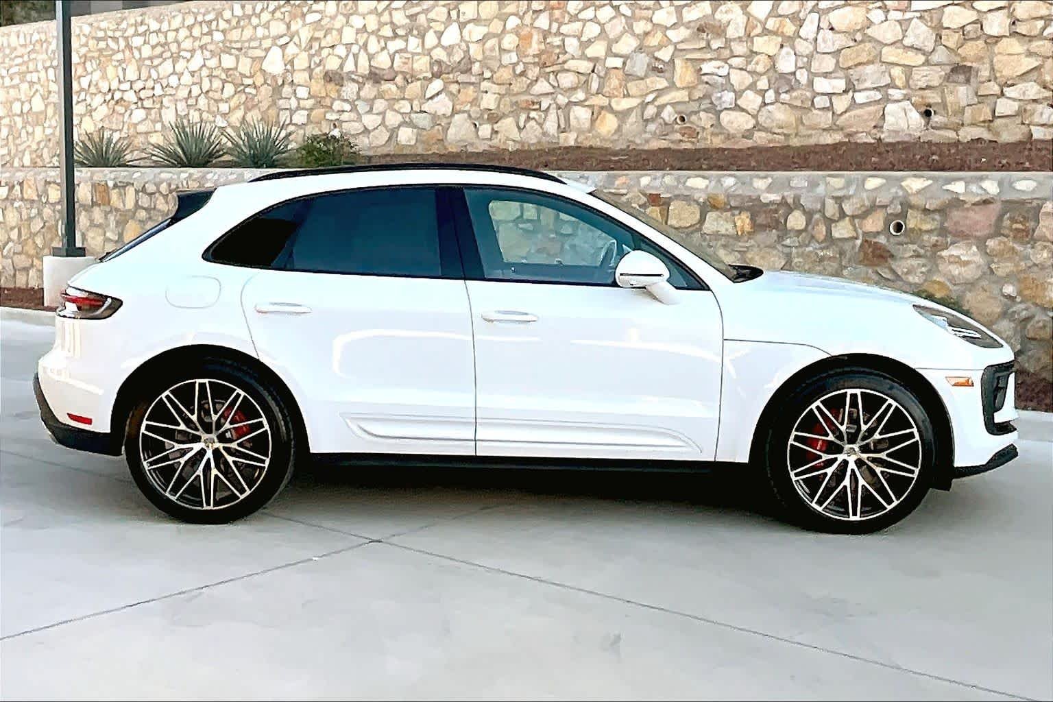 2026 Porsche Macan S - Photo 8