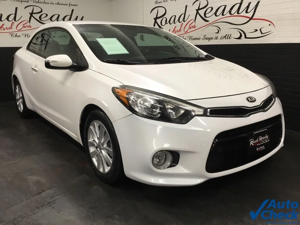 Used 2015 White Kia EX image 3