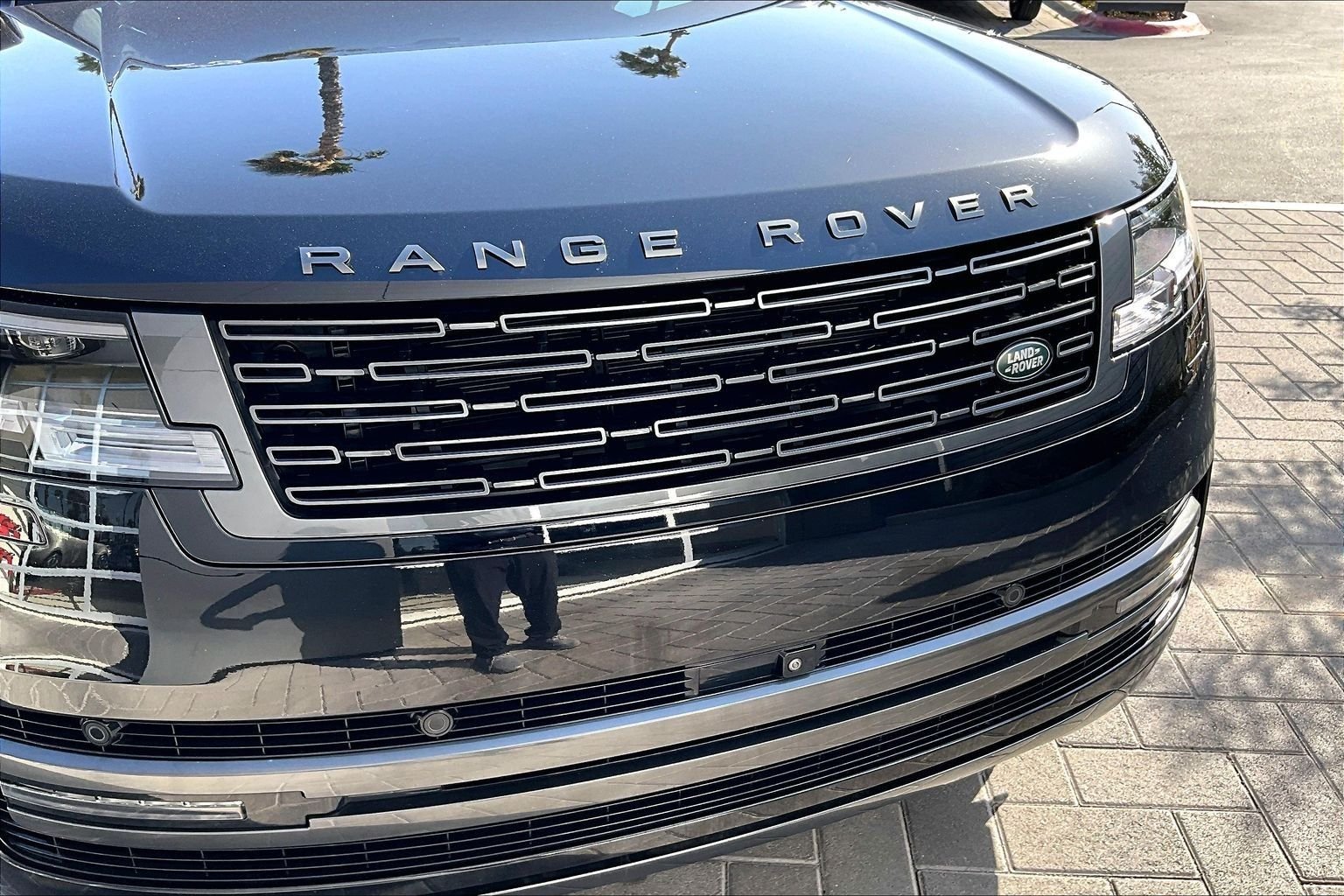 Used 2023 Black Land Rover SE image 29