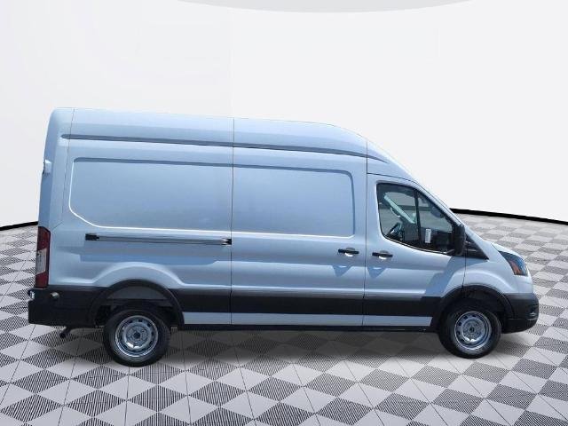 New 2026 Oxford White Ford Cargo Van image 6