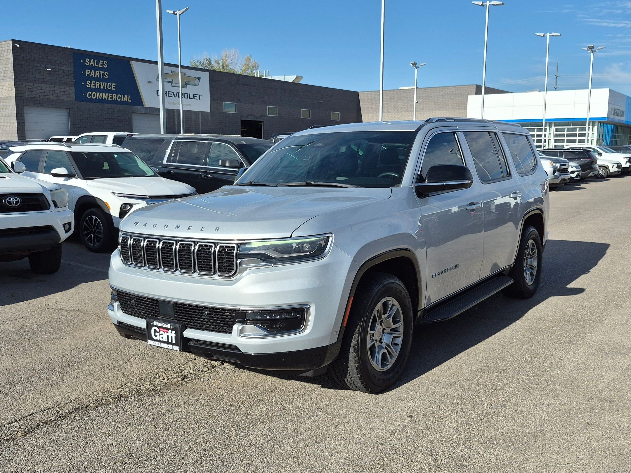 Used 2023 Silver Zynith Jeep Base image 8