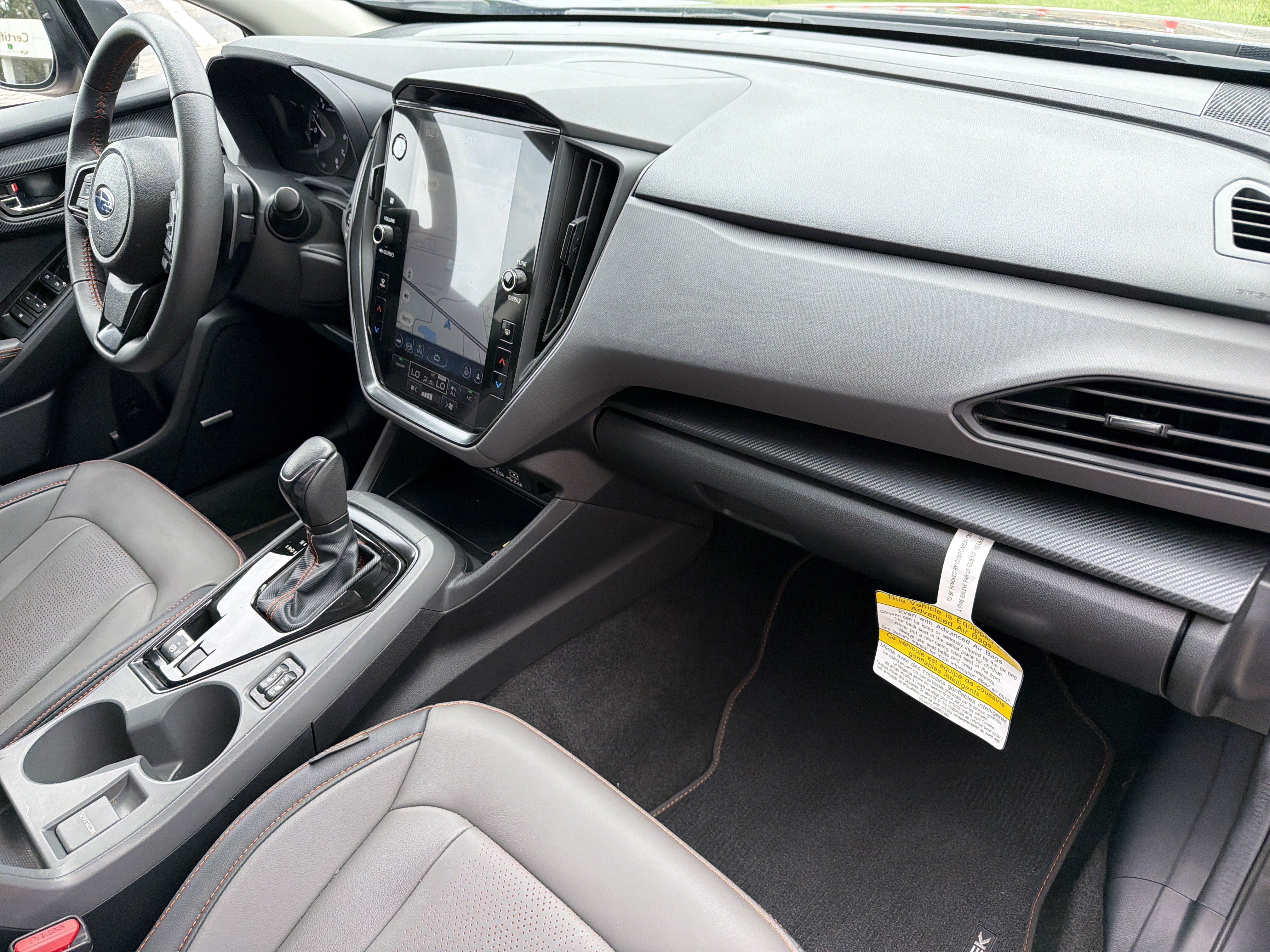 Certified Used 2025 Magnetite Gray Metallic/Crystal Black Silica Subaru Limited image 15