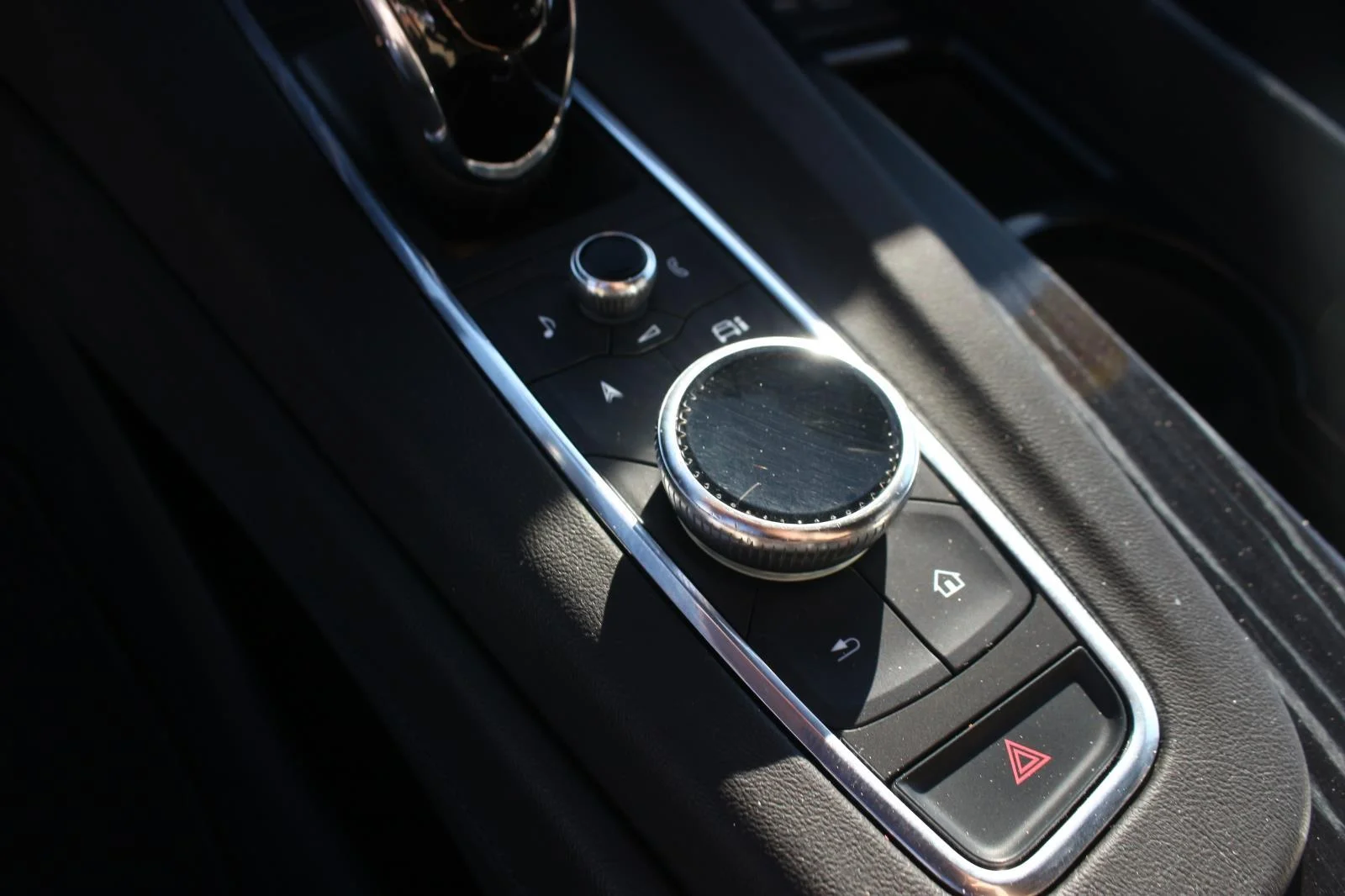 Used 2021 BLACK RAVEN Cadillac Sport image 24