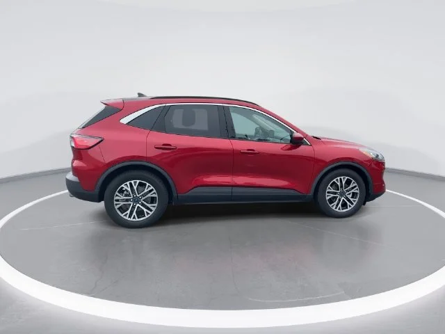 Used 2020 Red Ford SEL image 8