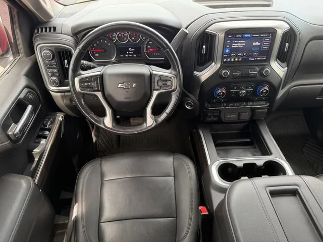Used 2021 RED HOT Chevrolet LT Trail Boss image 15